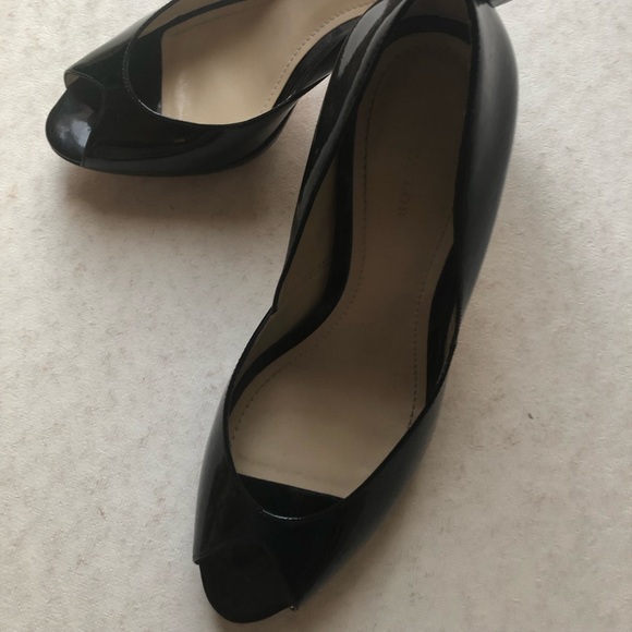 Ann Taylor Shoes - Ann Taylor Black Peep Toe Size 9